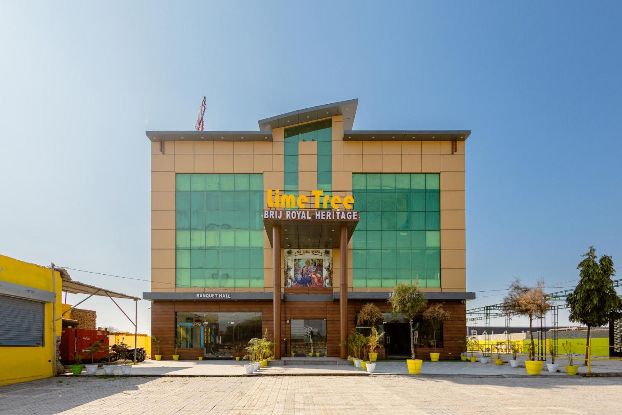 Lime Tree Hotel And Banquet Vrindāvan エクステリア 写真