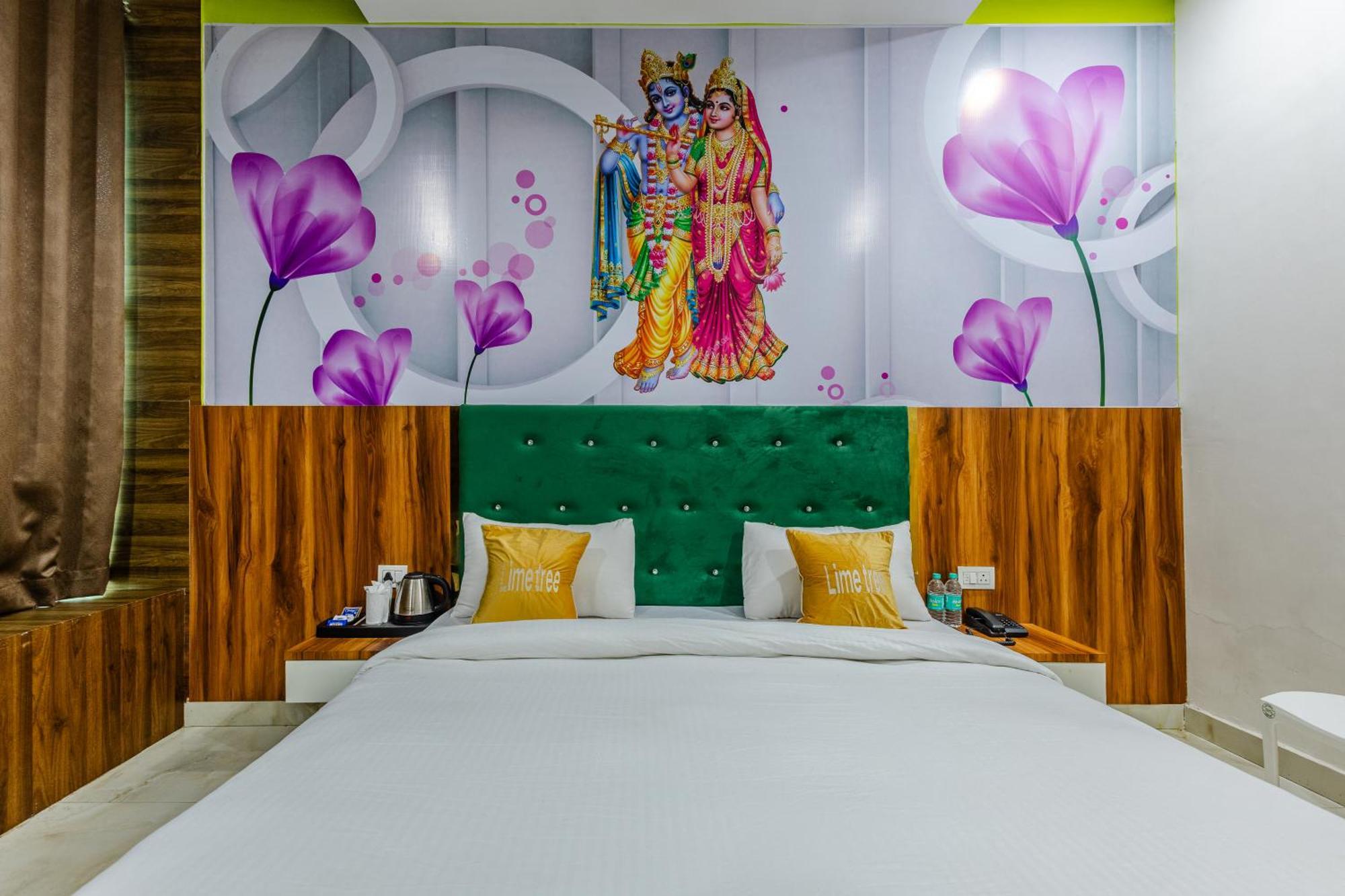 Lime Tree Hotel And Banquet Vrindāvan エクステリア 写真